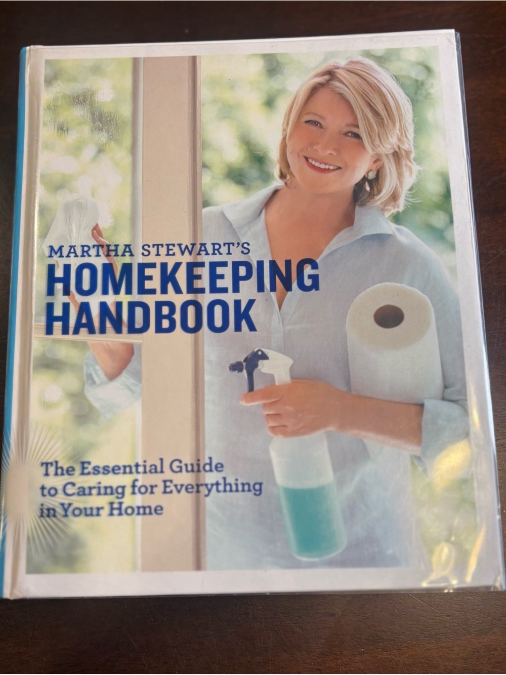 Martha Stewart’s Homekeeping Handbook: 1st Edition